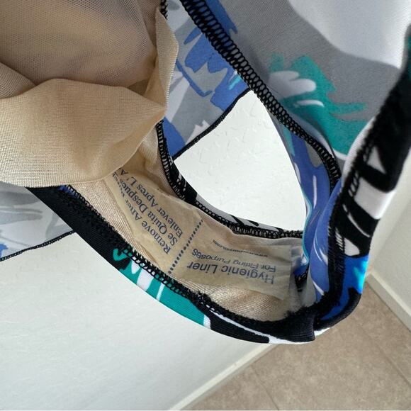 Maxine Of Hollywood Swim One Piece Blue Green Black White Tropical Leah NWT - Picture 5 of 13